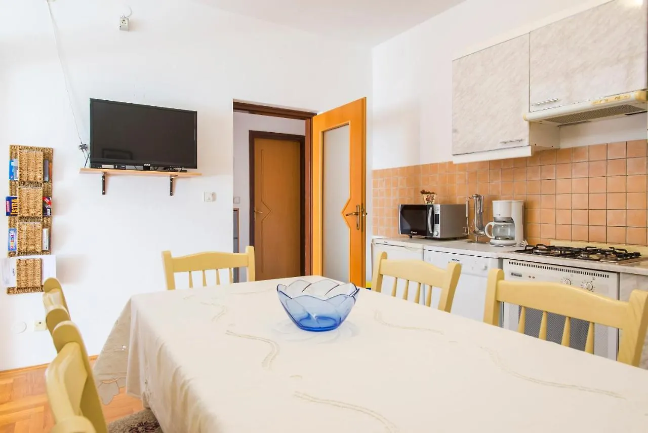 Apartment Sandra  Pula